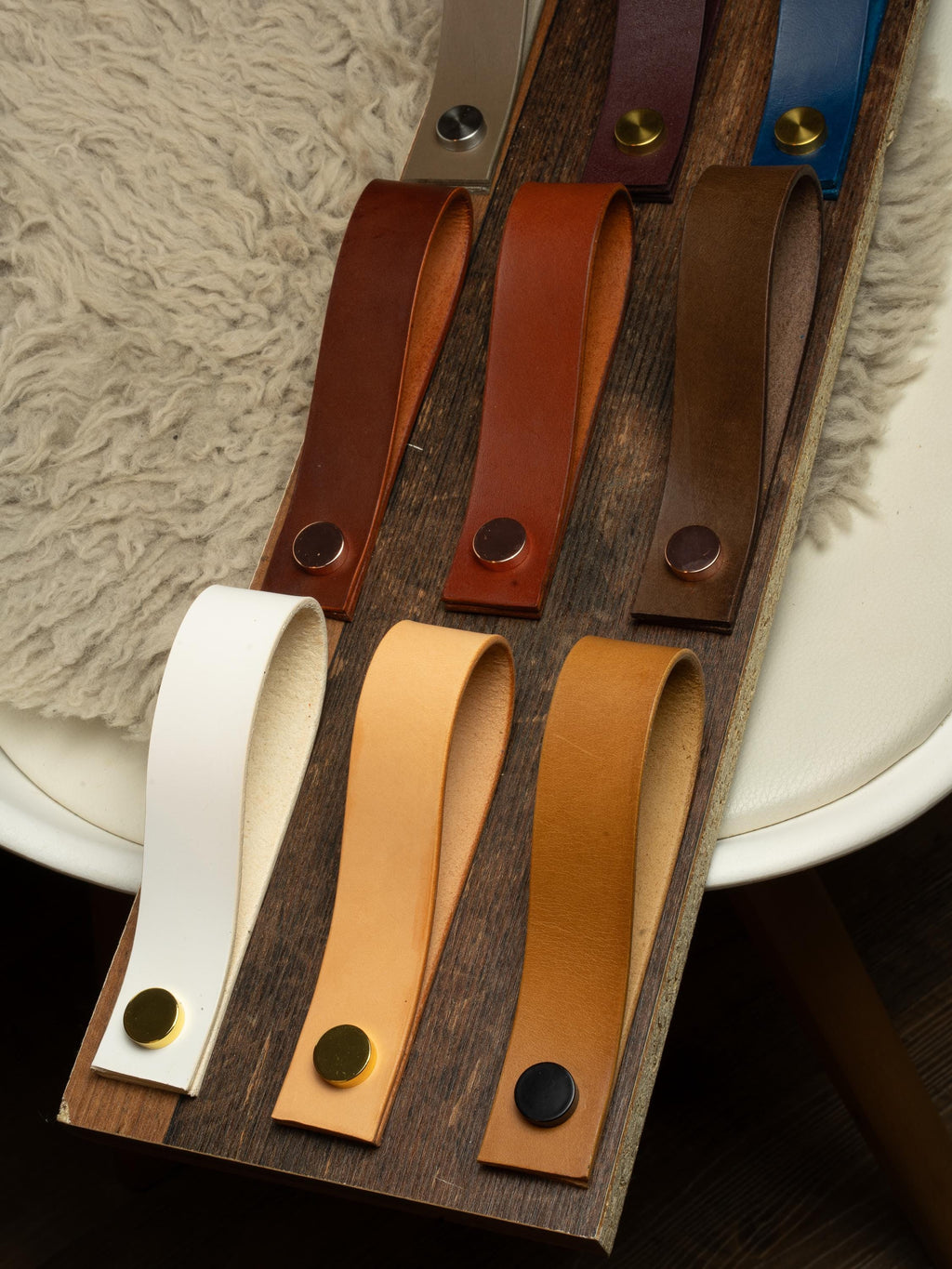 Gardinenstangenhalter Leder, Wandlederriemen – Leder Raffhalter – Gardienenhalter –Vorhangstangenhalter – Wandlederriemen – Butteroleder