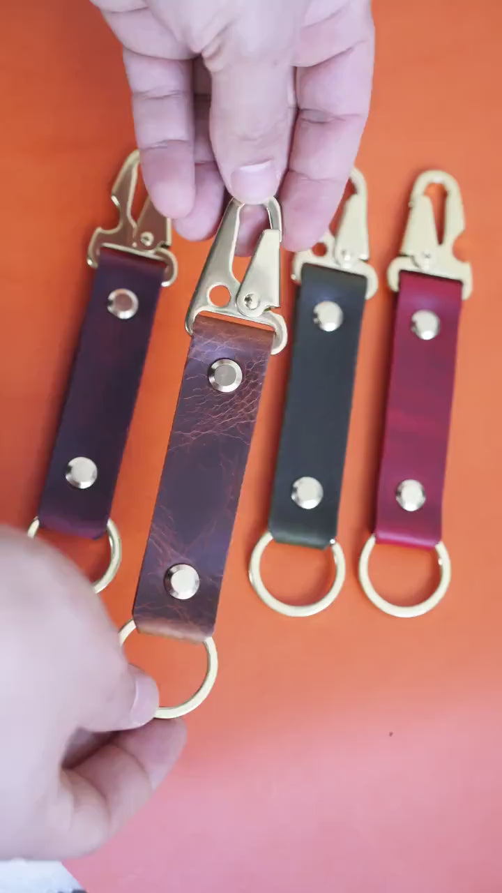 Schlüsselband aus Italienischem Vegtan-Leder • individuell graviert (bis 15 Buchstaben) • Handarbeit in Deutschland • Schlüsselanhänger