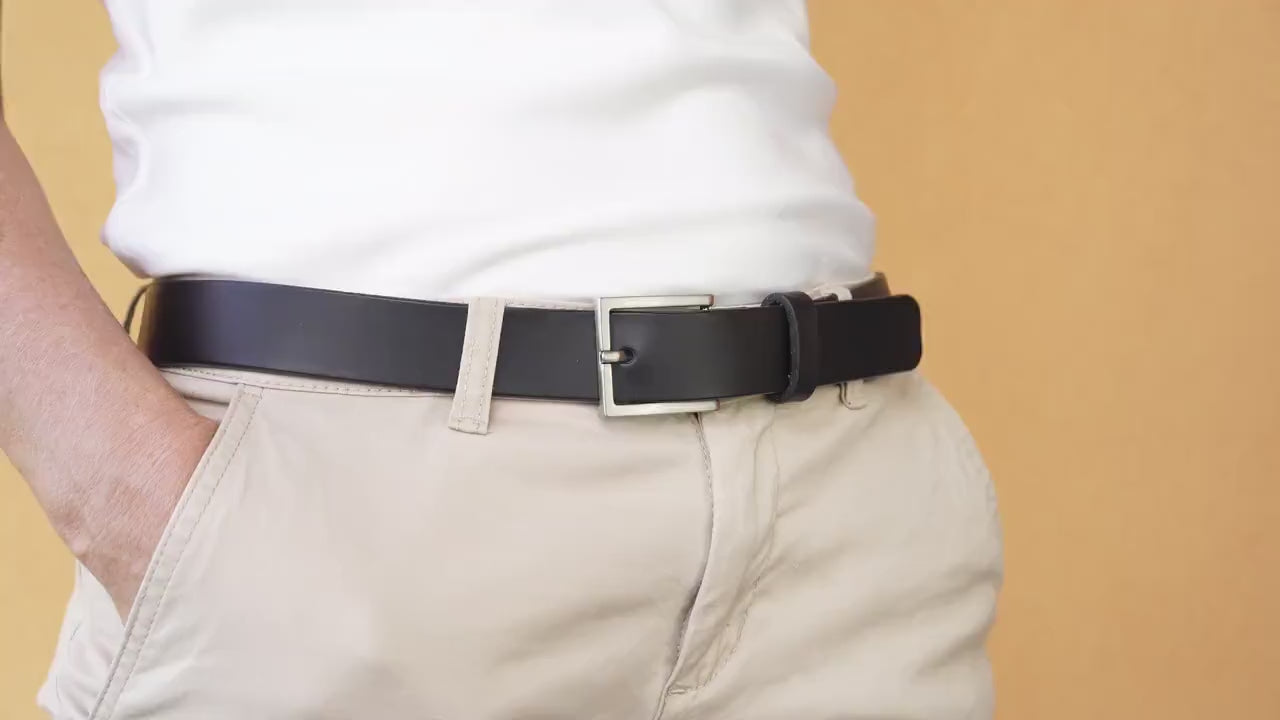 Artisan Handcrafted Leather Belts: Custom Jeans Belts for Men and Women - leather Jeans Belts | Handmade in Germany